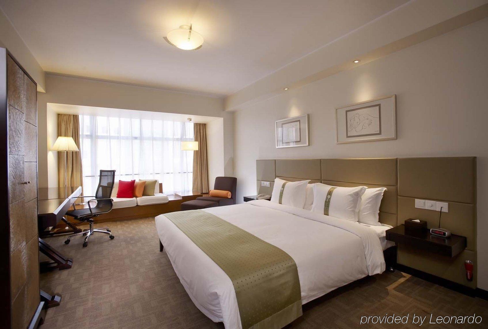 Holiday Inn Central Plaza Пекин Номер фото